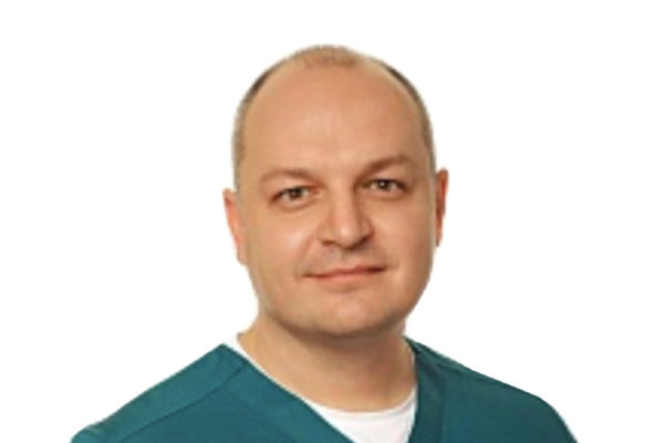 Доктор Ищенко Роман Викторович